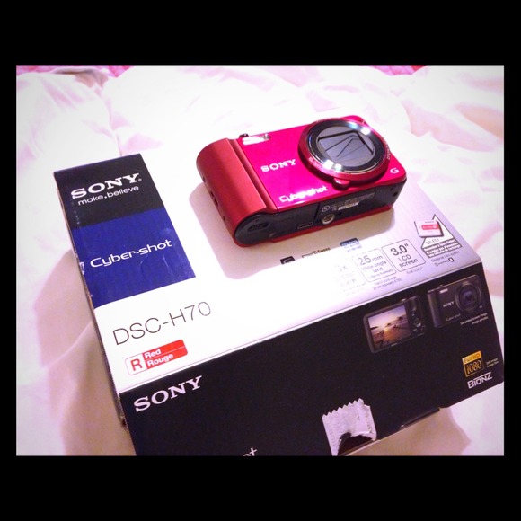 sony Other - ❤SALE❤📷SONY 16MP with box