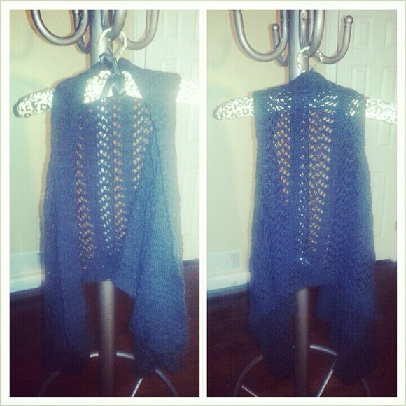 Final REDUCTION! Knit Cardigan Vest