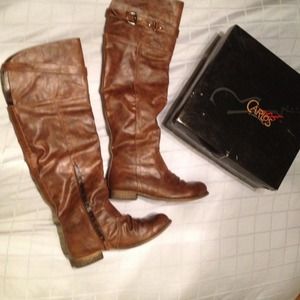 Over-the-knee boots by Carlos