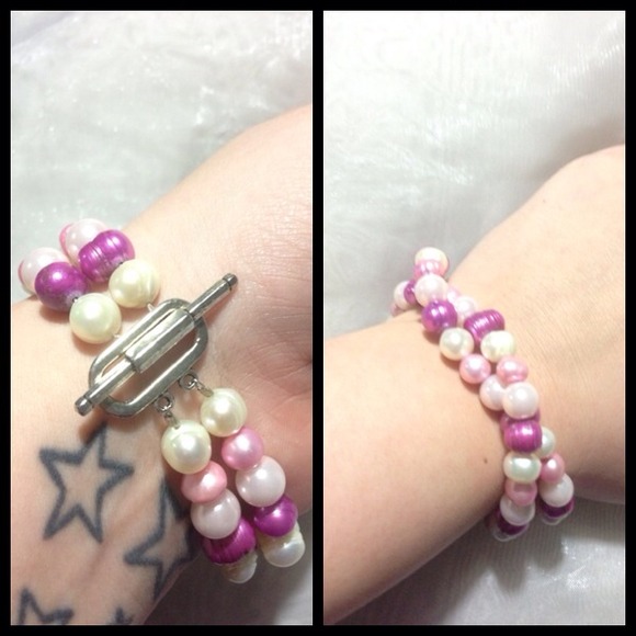 Pink and pearl double beaded bracelet - Picture 4 of 4
