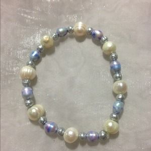 Light blue, silver, pearl bracelet