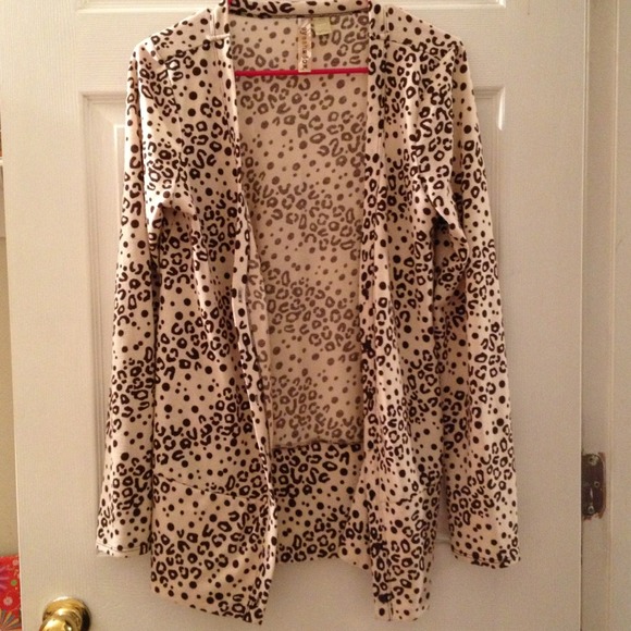 Chetah print cardigan