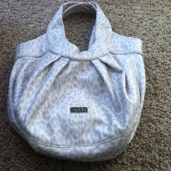 Bundle for ericakrum