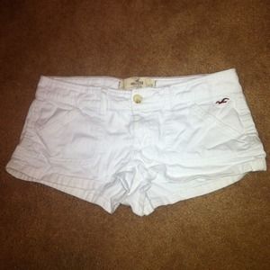 White shorts 🌸 H O L D 🌸