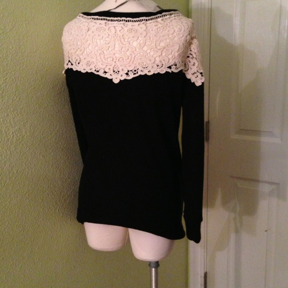 Cute lace sweater