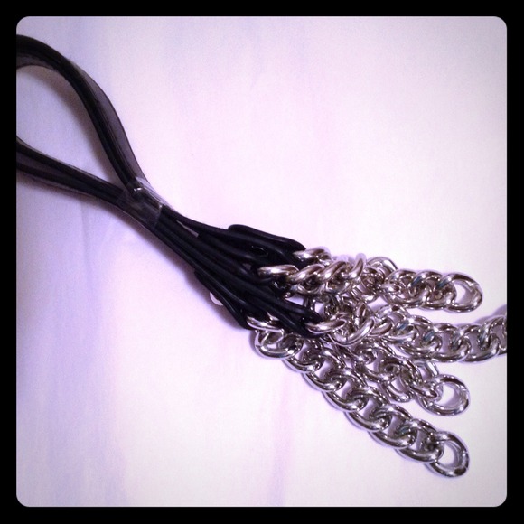 Miche  Black Chain Straps