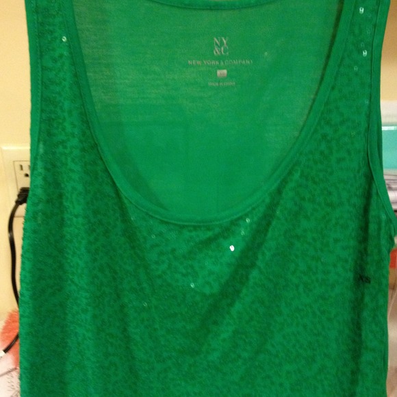 Top bundle sold with mk sweater