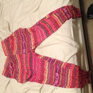 Cute aztec printed tights!!!