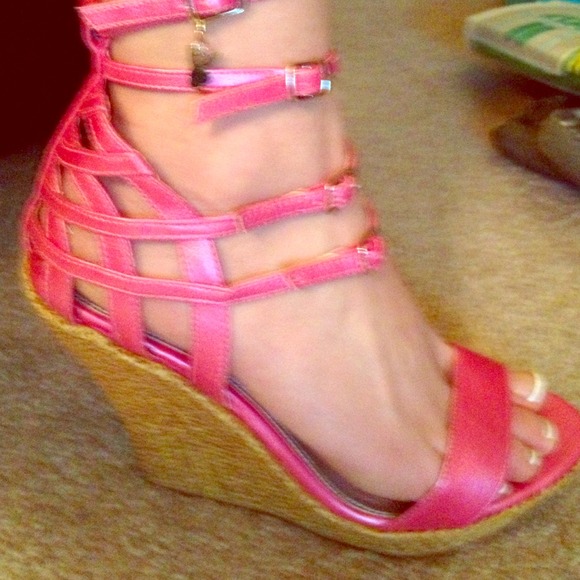 😃BUNDLED😃PLAYBOY Pink Sandal Wedges