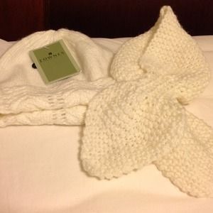 LOWERED👒 Hand-Knit Scarf and/or Ski/Winter Hat(s)