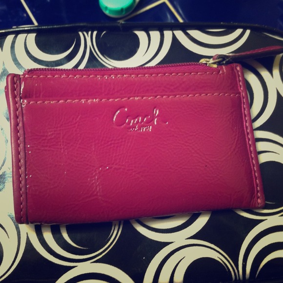 TRADED Authentic Coach keychain/cardholder