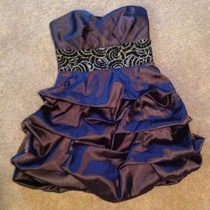 Size 3 slate color party dress