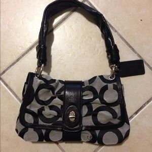 Brand new coach bag used once!