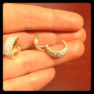 Stylish beautiful Earrings!!