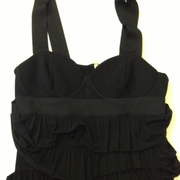 Fabulous black tiered dress - Picture 3 of 4