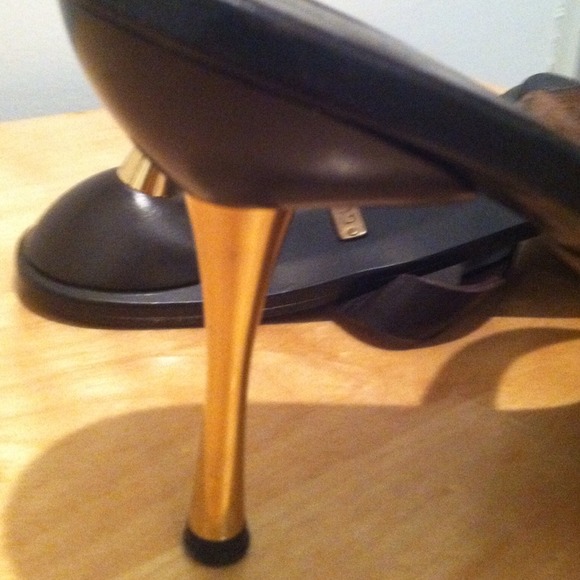 Gucci leather slip on sandals - Picture 3 of 4