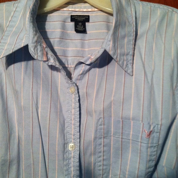 ❤SOLD American Eagle Top❤