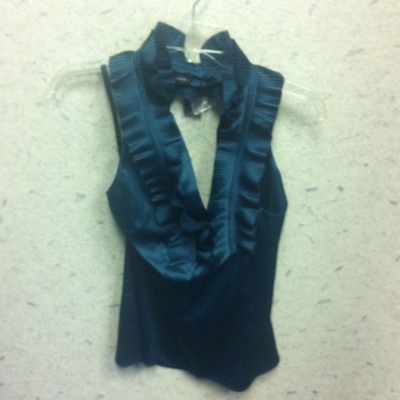 Cute dark teal tank w ruffle