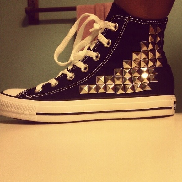 studded converse!
