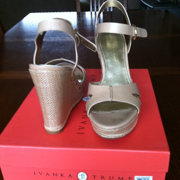 SOLD!!! - Picture 4 of 4