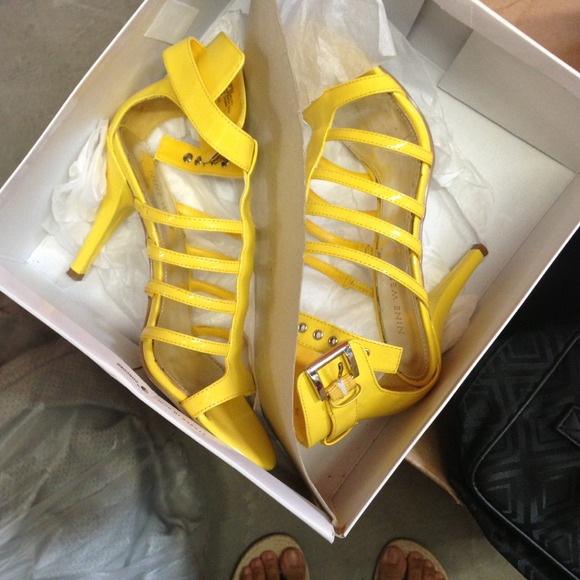 🚫🚫HOLD🚫🚫Nine West