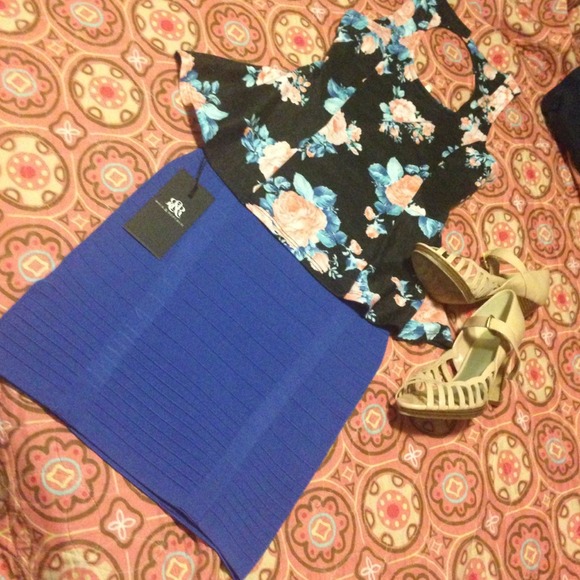 Rock & Republic blue bandage skirt