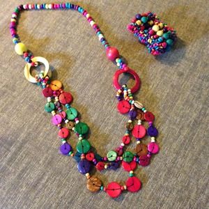 Bold colored Island Necklace and bracelet set.