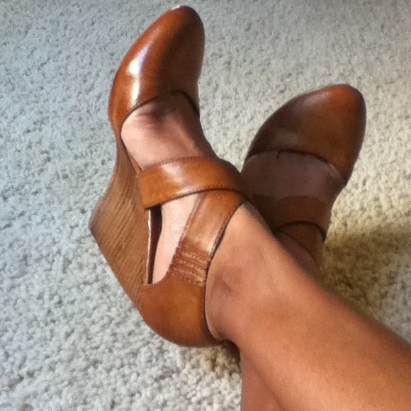 bakers Shoes - Cute Wedged from Bakers!