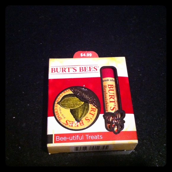 Burt's Bees lip balm and cuticle cream bundle