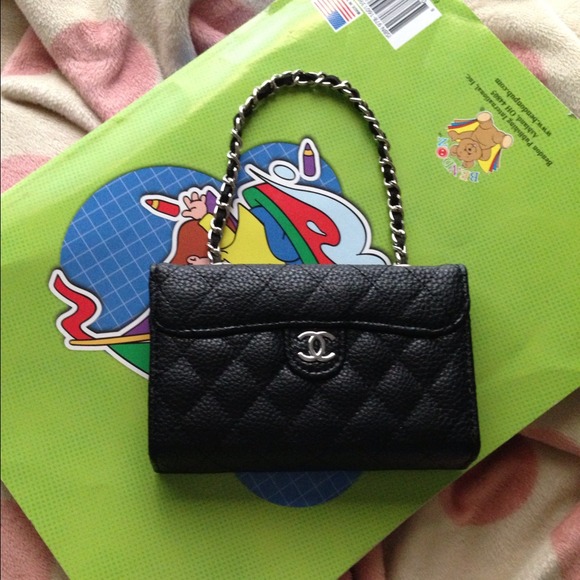 Chanel iphone 4 case