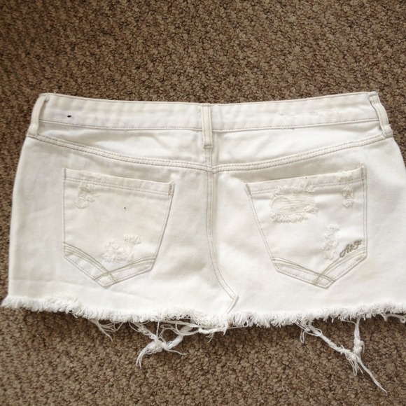SOLD - Picture 2 of 4