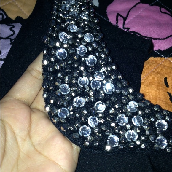 🎉SOLD🎉Peter Pan collared top !! - Picture 2 of 2