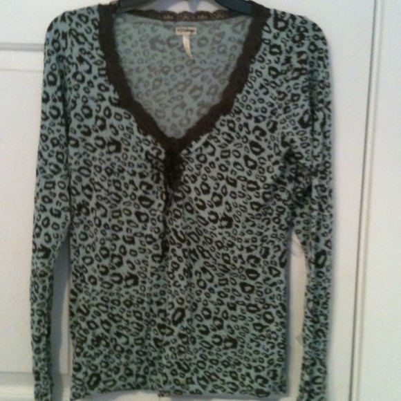 Animal print top