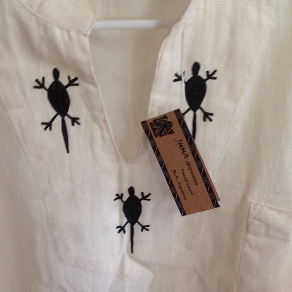 Brand new casual loose top - Picture 2 of 2