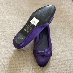 Ann Taylor Loft ballet flats