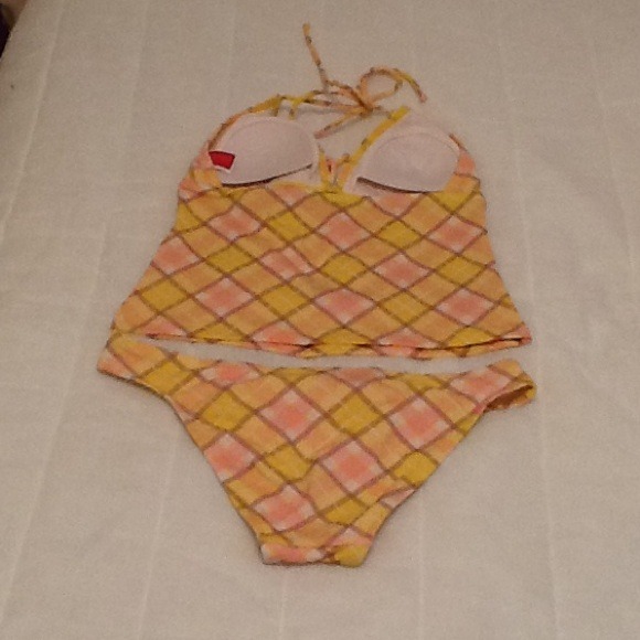 Tankini - Picture 2 of 4