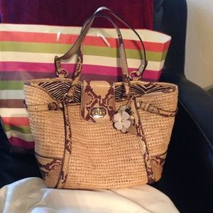 Straw coach hand bag.  Very lightly used!