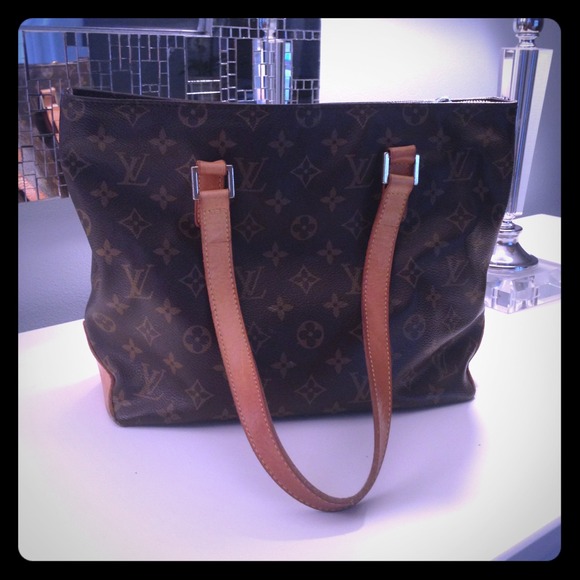 "SOLD"  Louie Vuitton - Authentic, Cabas Piano