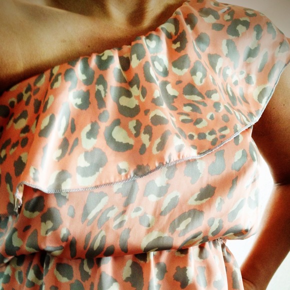 REDUCED One Shoulder Pink leopard top!