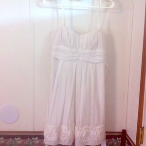 White sundress size 9 but fits small in the top