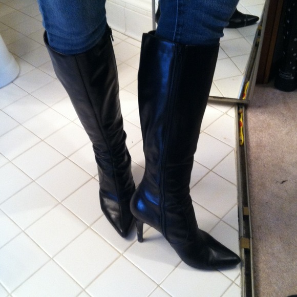 Nine West Gallivanto size 8.5 RESERVED