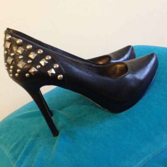 marc fisher studded heels