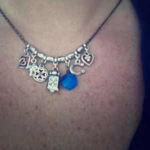 💥SOLD💥🚫🚫🚫 Bundle Brighton necklace 7 charm