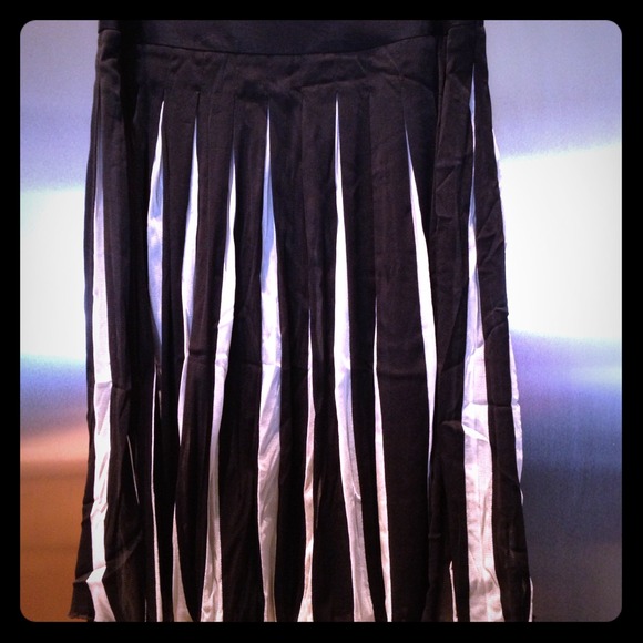B&W Skirt