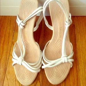 Reduced price!Enzo Angiolini Jingoo strappy wedges