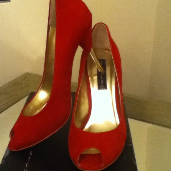 Red&Gold suede pumps STEVE Price cut
