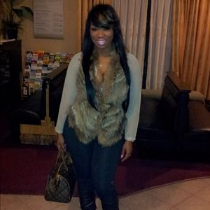 MEET YOUR SELLER✈💋❤💯😘🔥