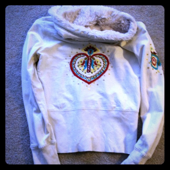 Twisted Heart Embroidered Hoodie 🚫SOLD🚫