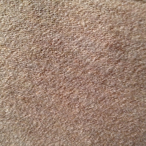 ❌SOLD❌in bundle Armani Exchange Cream Tone Sweater - Picture 2 of 4