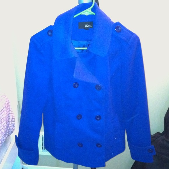 Blue peacoat💀